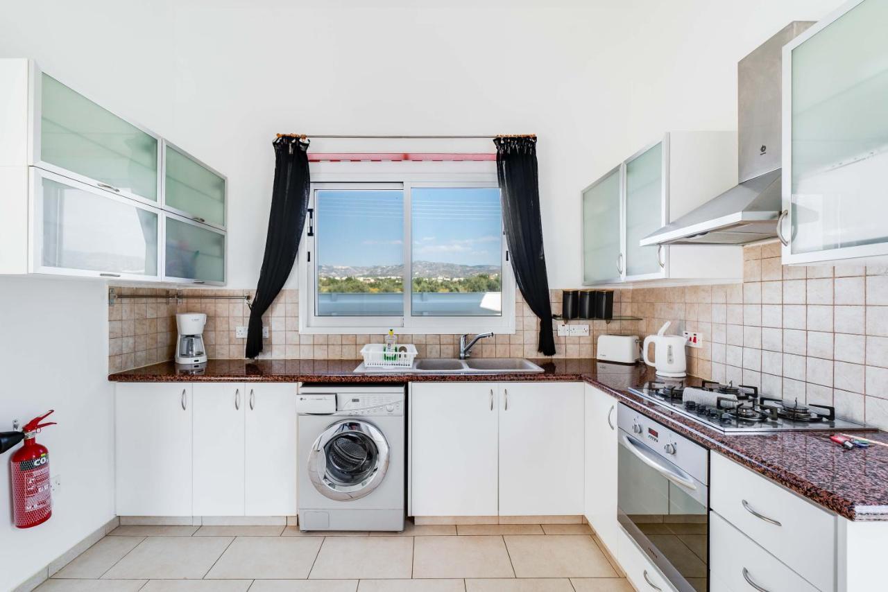 Bungalow Summerside Coral Bay Bagian luar foto
