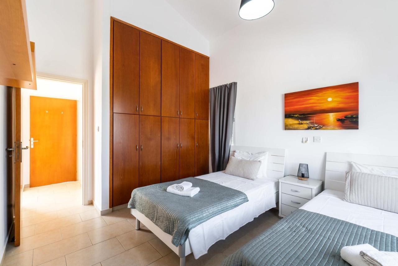 Bungalow Summerside Coral Bay Bagian luar foto